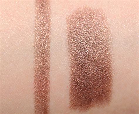 Chanel Caroube (147) Stylo Eyeshadow Review & Swatches